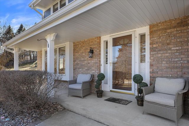 N6119 Willow CIRCLE, Sullivan, WI 53178