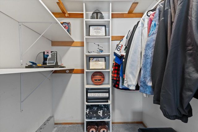 N6119 Willow CIRCLE, Sullivan, WI 53178