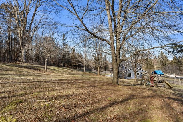 N6119 Willow CIRCLE, Sullivan, WI 53178