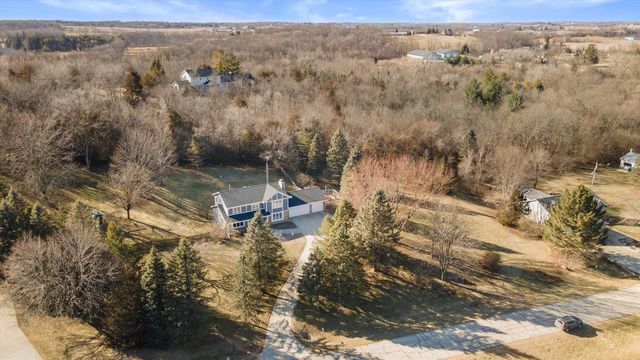 N6119 Willow CIRCLE, Sullivan, WI 53178