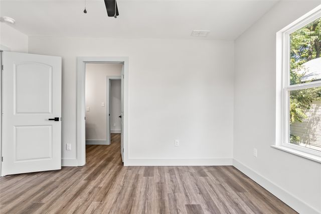 1127 W Morgan Street, Denison, TX 75020