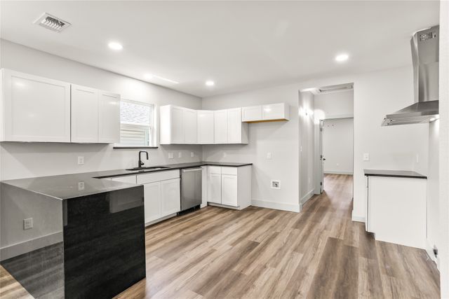 1127 W Morgan Street, Denison, TX 75020