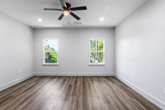 1127 W Morgan Street, Denison, TX 75020