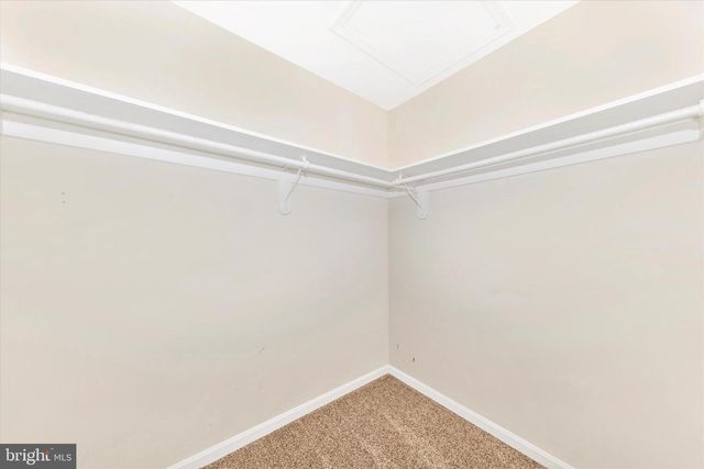 52 TEAGUE LN, Martinsburg, WV 25404