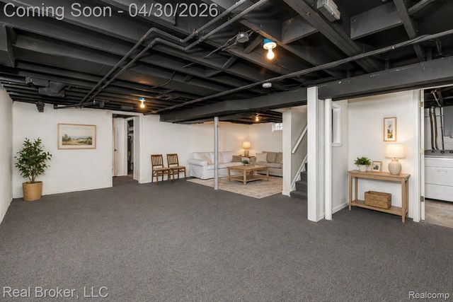 8410 Northfield Boulevard, Oak Park, MI 48237