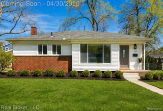 8410 Northfield Boulevard, Oak Park, MI 48237