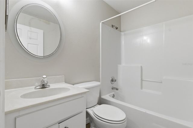 713 LAKE MARION GOLF RESORT DRIVE, Kissimmee, FL 34759