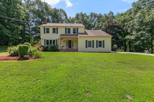 5 Plaza Avenue, Hudson, NH 03051
