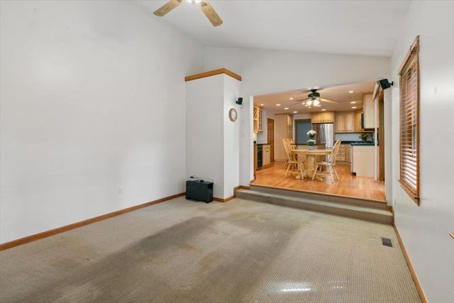 5 Plaza Avenue, Hudson, NH 03051
