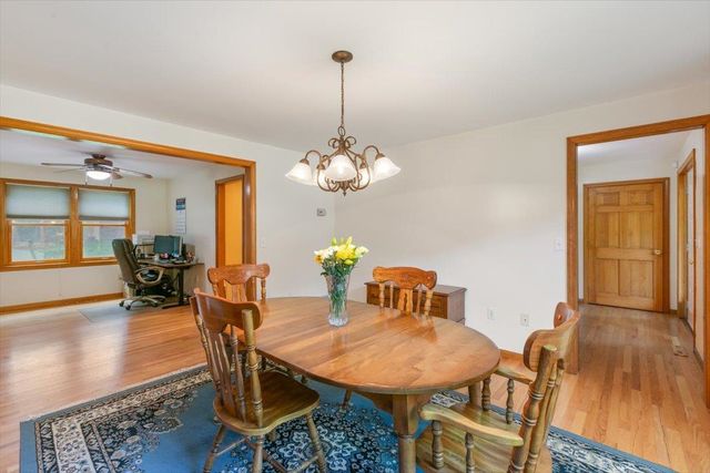 5 Plaza Avenue, Hudson, NH 03051