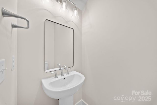 107 Collin Place 3, Asheville, NC 28804