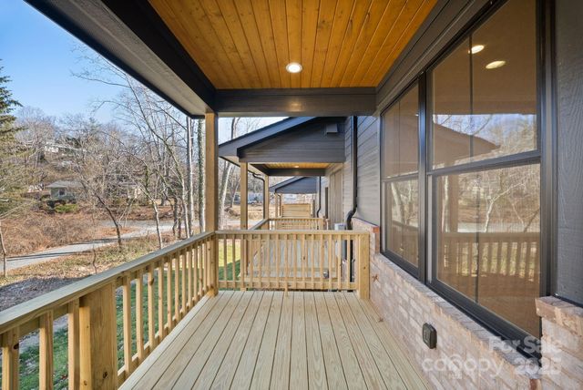 107 Collin Place 3, Asheville, NC 28804