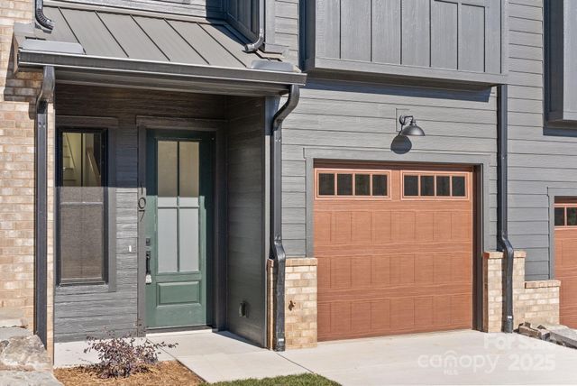 107 Collin Place 3, Asheville, NC 28804