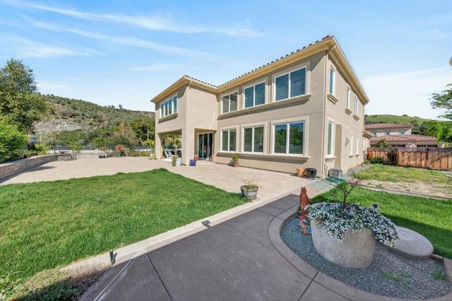 18675 Corte Paterna, Morgan Hill, CA 95037