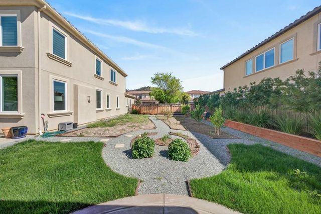18675 Corte Paterna, Morgan Hill, CA 95037
