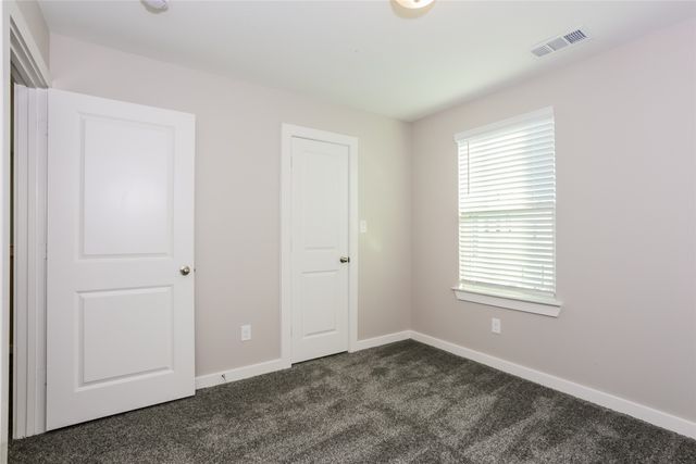 714 Lacewing Drive, Arlington, TX 76005
