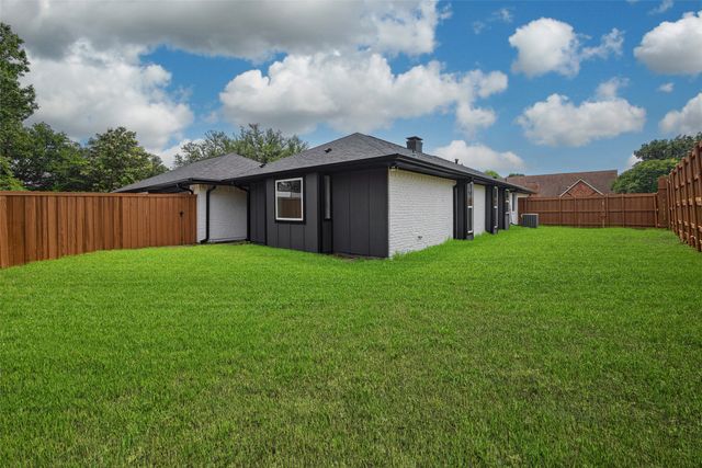 1921 Deerfield Drive, Plano, TX 75023