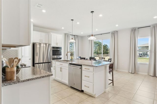 1712 OCEANIA AVENUE, Davenport, FL 33837