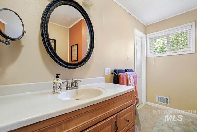298 Earl Drive, Twin Falls, ID 83301