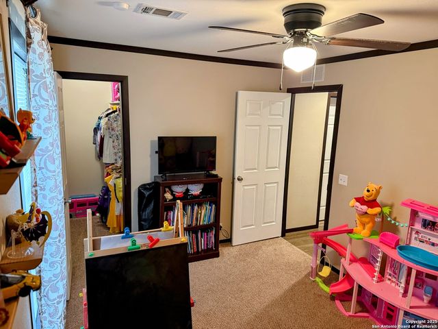 4559 chamberlain, Canyon Lake, TX 78133