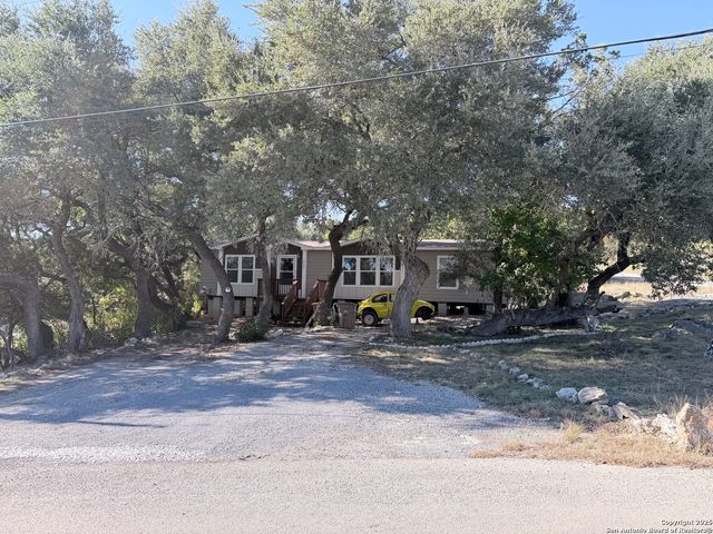 4559 chamberlain, Canyon Lake, TX 78133