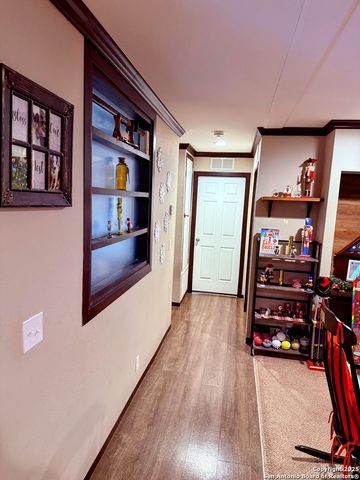 4559 chamberlain, Canyon Lake, TX 78133