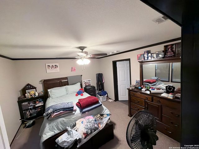 4559 chamberlain, Canyon Lake, TX 78133