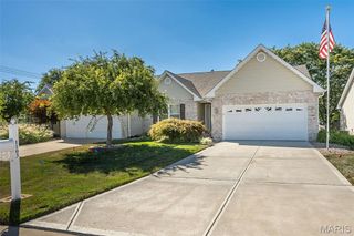 1103 Piepers Glen Lane 1B, O'fallon, MO 63366