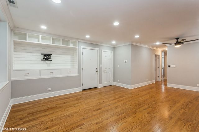 6427 N Albany Avenue 3, Chicago, IL 60645