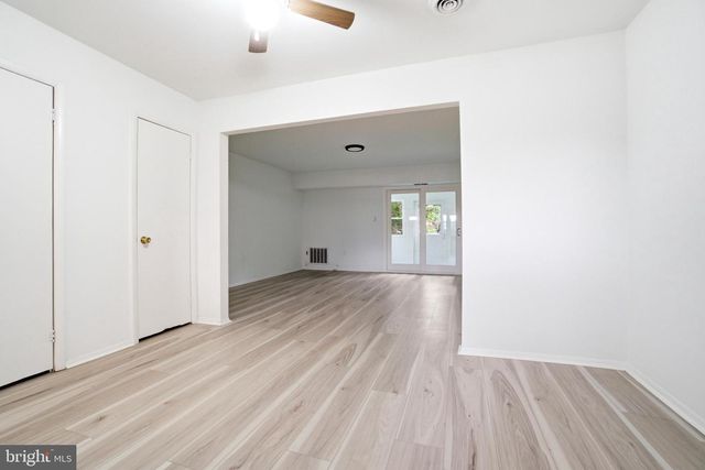 1137 KAYE CT, Burlington, NJ 08016