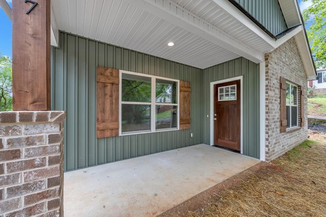 117 Dunn Lane, NE, Charleston, TN 37310