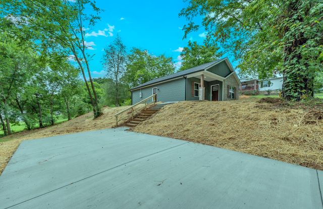 117 Dunn Lane, NE, Charleston, TN 37310