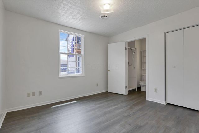 1855 Cherry Valley Road, Newark, OH 43055