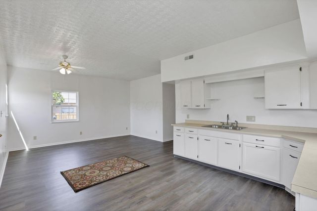 1855 Cherry Valley Road, Newark, OH 43055