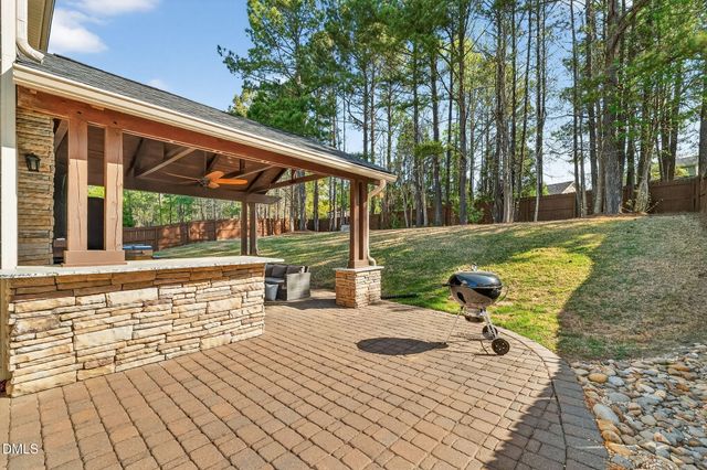 5325 Sapphire Springs Drive, Knightdale, NC 27545