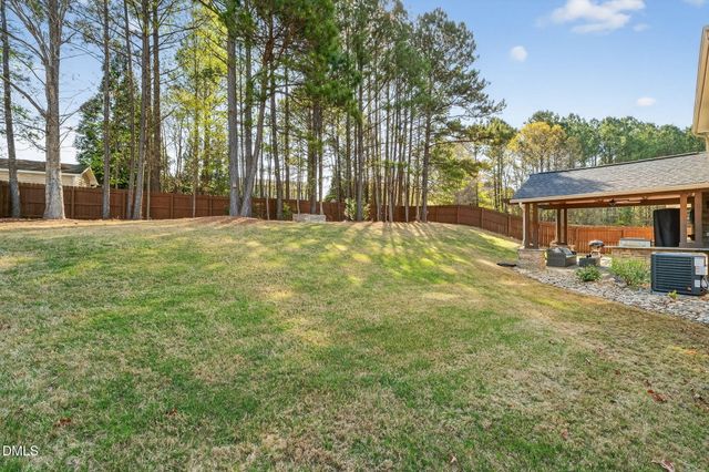 5325 Sapphire Springs Drive, Knightdale, NC 27545