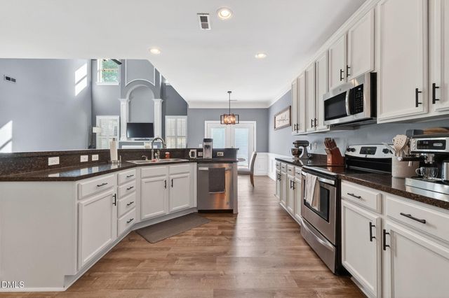 5325 Sapphire Springs Drive, Knightdale, NC 27545