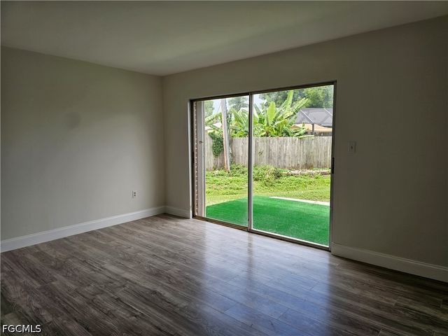 864 Courtington LN 12, Fort Myers, FL 33919
