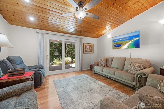 7111 279th Street NE, Arlington, WA 98223