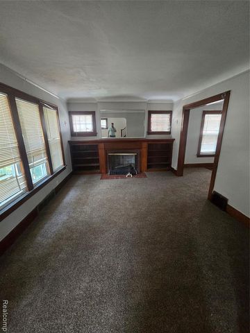 14600 Sussex Street, Detroit, MI 48227