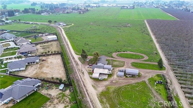 6676 Gertrude Avenue, Winton, CA 95388