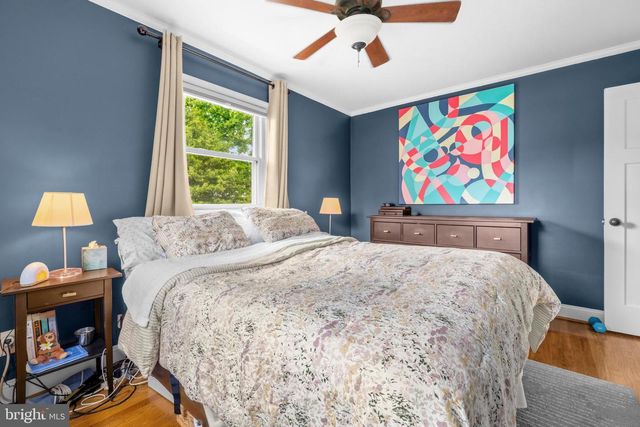 3241 HOLLY HILL DR, Falls Church, VA 22042