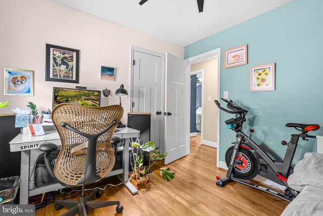 3241 HOLLY HILL DR, Falls Church, VA 22042
