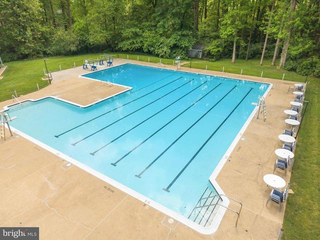 3241 HOLLY HILL DR, Falls Church, VA 22042