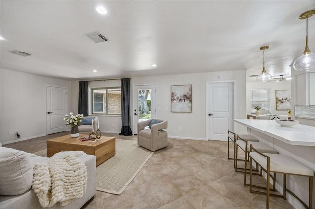 11418 Ash Creek Drive, Houston, TX 77043