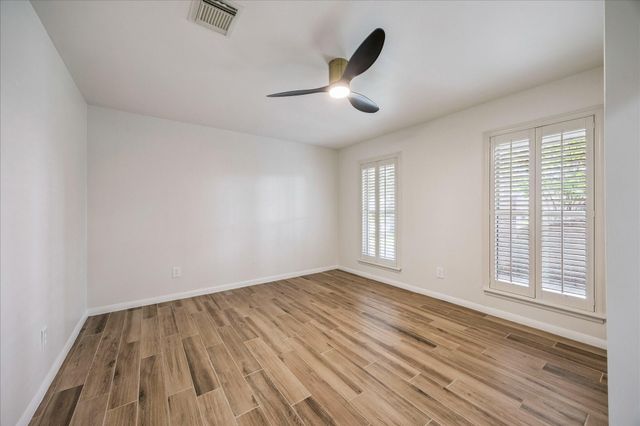 11418 Ash Creek Drive, Houston, TX 77043