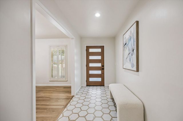 11418 Ash Creek Drive, Houston, TX 77043