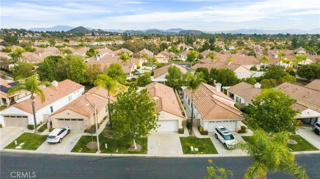 40624 Corte Albara, Murrieta, CA 92562