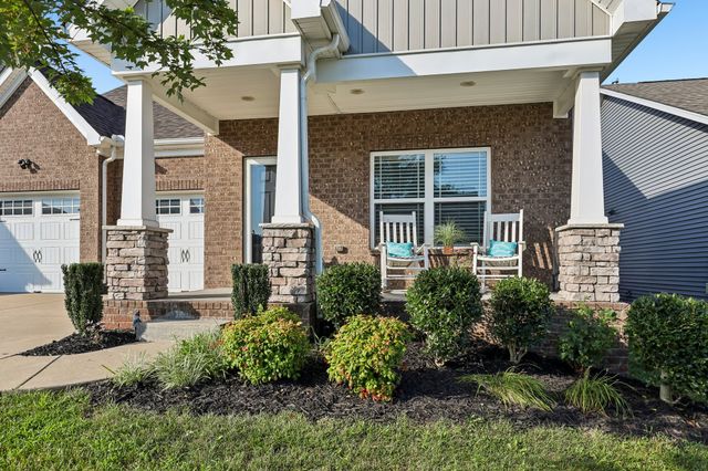 1319 Coates Ln, Gallatin, TN 37066