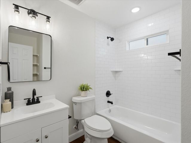 810 Cordell Street, Denton, TX 76201